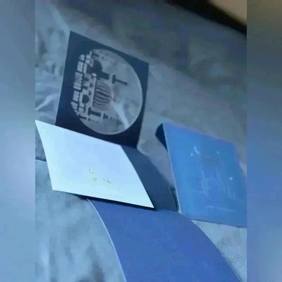 8xExquisite Lacer Cut Gold Foil Greeting Card - Picture 13 of 13